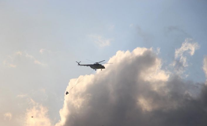 4’üncü saatine giren Bolu’daki yangın havadan görüntülendi