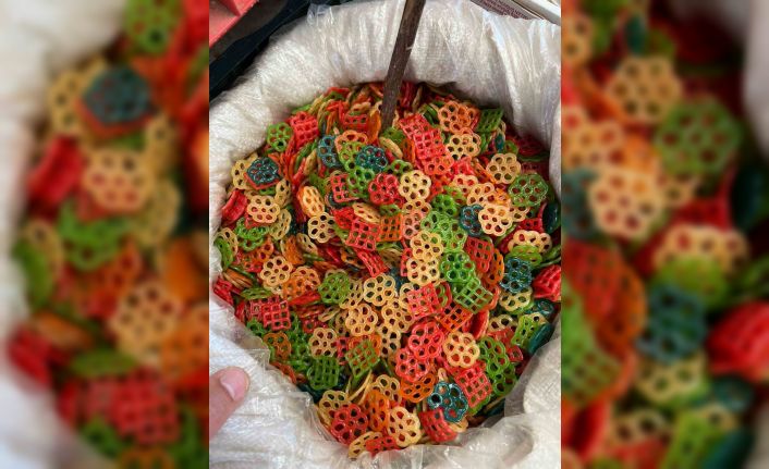 Açıkta satılan cipse el konuldu