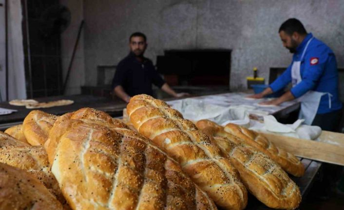 Adana’da ekmeğe yüzde 20 zam
