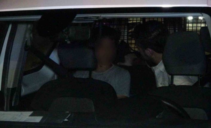 Adıyaman’da 12 yaşındaki çocuk annesini kurtarmak için babasını bıçakladı