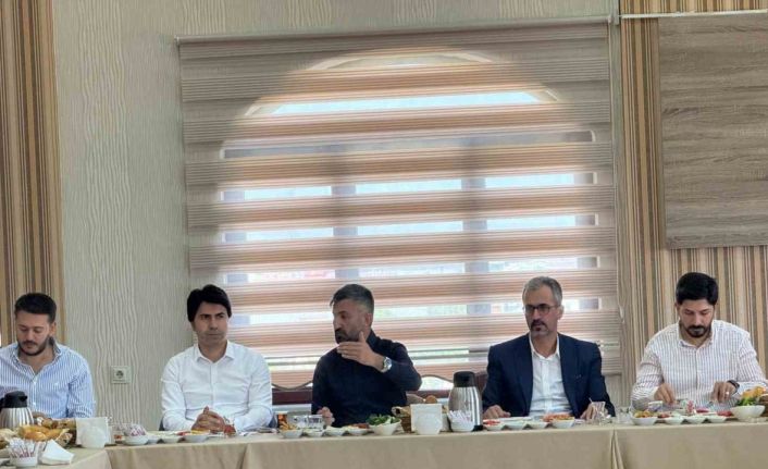 AK Parti Ağrı İl Başkanı İlhami Yıldız: "STK’larımızla istişare, ortak akılla güçlü yarınlara"