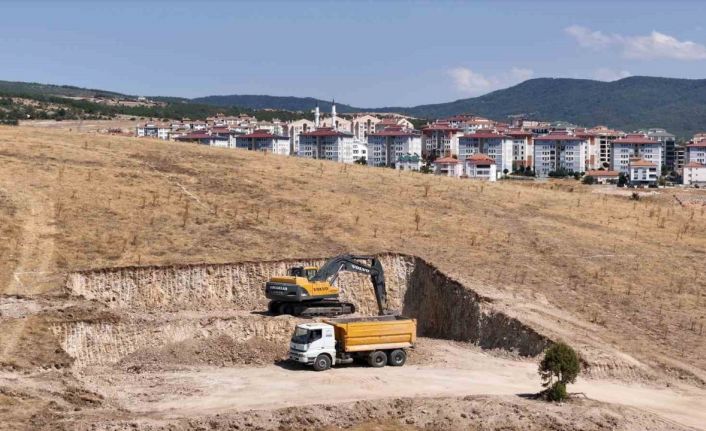 Akdağmadeni’nde TOKİ konutları inşaatı başladı