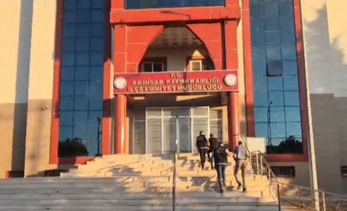 Akhisar’da uyuşturucu operasyonu: 2 tutuklama