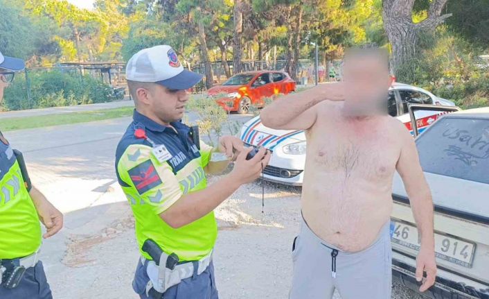 Alkolün etkisini litrelerce su içerek düşürmeye çalıştı, 91 promil alkollü çıktı