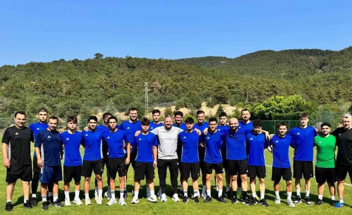 Anadolu Üniversitesi futbol takımı Kızılcahamam’da kampa girdi