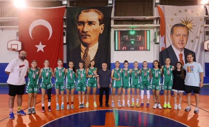 Anadolu Yıldızlar Ligi Basketbol Müsabakaları Bilecik’te başarıyla tamamlandı