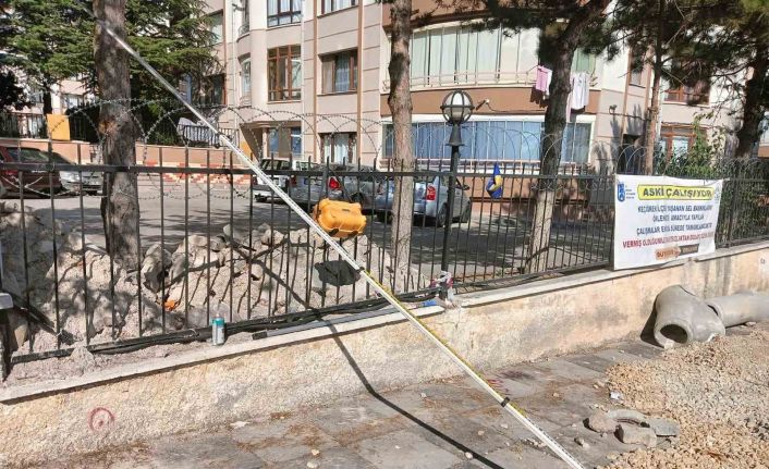 Ankara’da elektrik akımına kapılan belediye işçisi hastaneye kaldırıldı