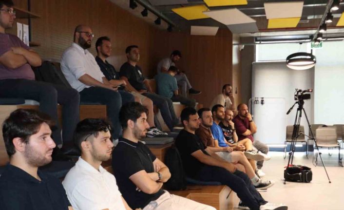 Ankara’da yapay zeka ve kolektif akıl masaya yatırıldı