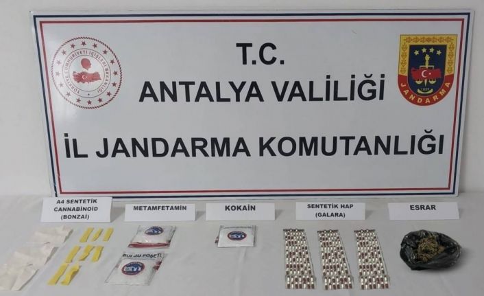Antalya’da uyuşturucu operasyonunda çok sayıda madde ele geçirildi