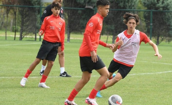 Aras Çelik’e milli davet