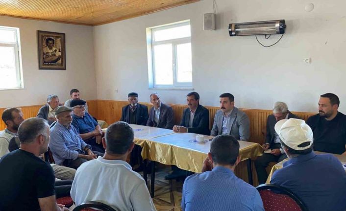 Arpaçay Kaymakamı Akköz,  köylerde incelemelerde bulundu