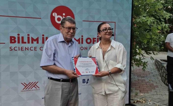 "Aşk acısını dindiren şelale" doğa ve bilimi buluşturdu