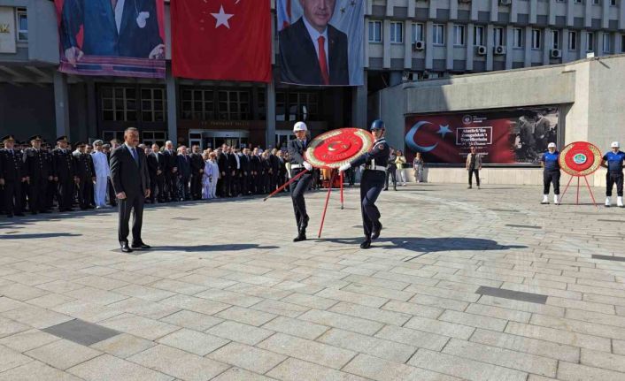 Atatürk’ün Zonguldak’a gelişi törenle kutlandı