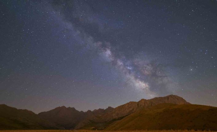 Ay’a fotoğrafı gönderilen Türk astrofotoğrafçı, Aladağlar’ı görüntüledi