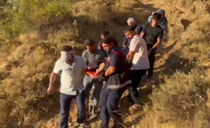 Ayağı burkulan kadın kayalıklarda mahsur kaldı