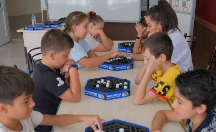 Aydınlı çocuklar Büyükşehir’in Akıl Oyunları eğitiminde bir araya geliyor