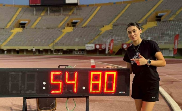 Aysel Önder’den dünya rekoru