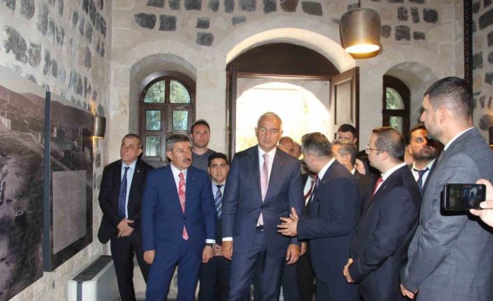 Bakan Ersoy Cizre’de incelemelerde bulundu