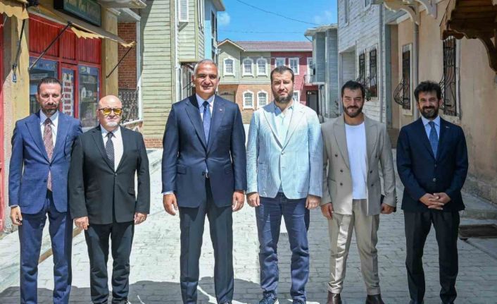 Bakan Ersoy’dan, Bozdağ Film Platolarına ziyaret