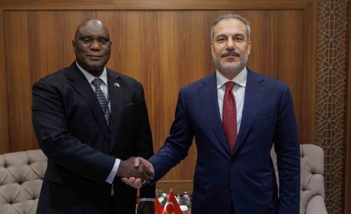 Bakan Fidan, Gambiya Dışişleri Bakanı Njie ile görüştü