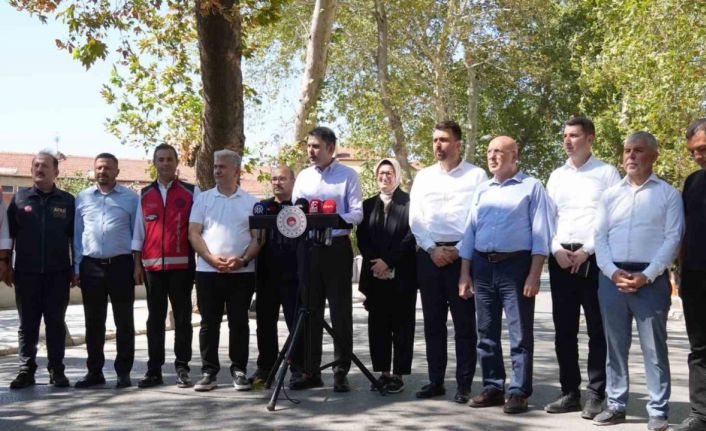 Bakan Kurum’dan Sındırgı depremi sonrası önemli açıklamalar
