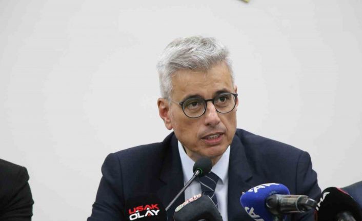 Bakan Memişoğlu, Uşak partililerle bir araya geldi