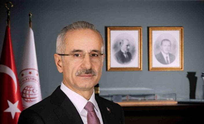 Bakan Uraloğlu: "Altyapı ve hizmet yatırımları ile ülke ekonomisine 20 milyar dolarlık doğrudan katkı sağlanacak"