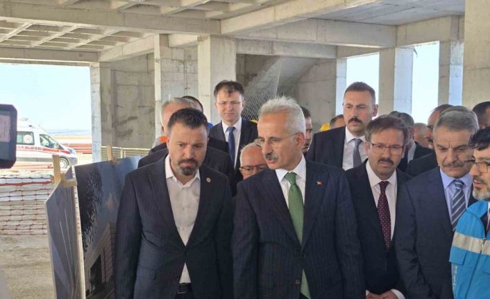 Bakan Uraloğlu müjdeyi verdi, Yozgat Havalimanı 2026 bitmeden açılmış olacak