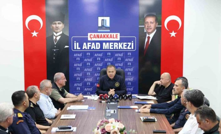 Bakan Yerlikaya: "Çanakkale’deki yangın tümüyle kontrol altına alındı"