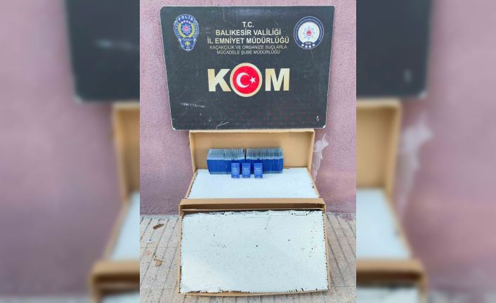 Balıkesir’de kaçak tütün operasyonu; 2 şahsa gözaltı