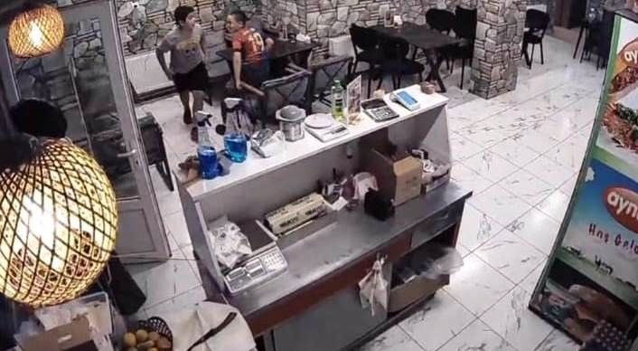 Balıkesir’de meydana gelen 6,1’lik deprem anı Hisarcık’ta kameralara böyle yansıdı