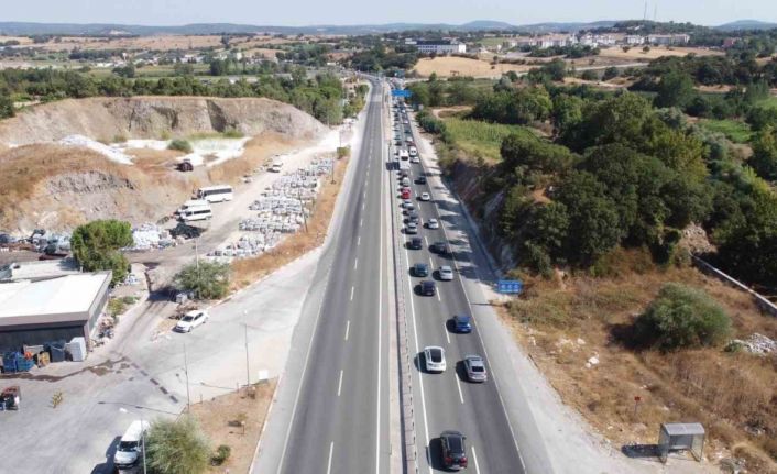 Balıkesir’de yaz tatili bitti, trafik yoğunluğu başladı