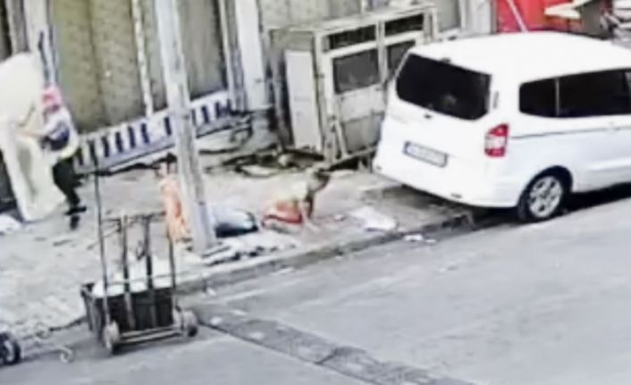 Balkondan düşen 4 yaşındaki çocuğun görüntüleri kameraya yansıdı