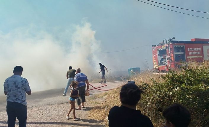 Bandırma’da NATO Dolum Tesisi yakınında çıkan yangın söndürüldü