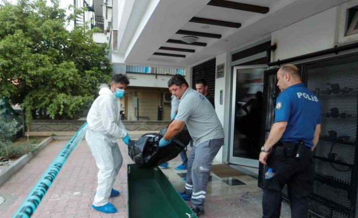 Banyoda boğazı kesilerek öldürülmüştü: 3 şüpheli adliyeye sevk edildi