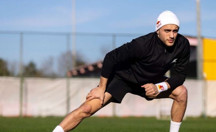 Barış Alper Yılmaz: "Hedefim her zamanki gibi kupalar kazanmak"