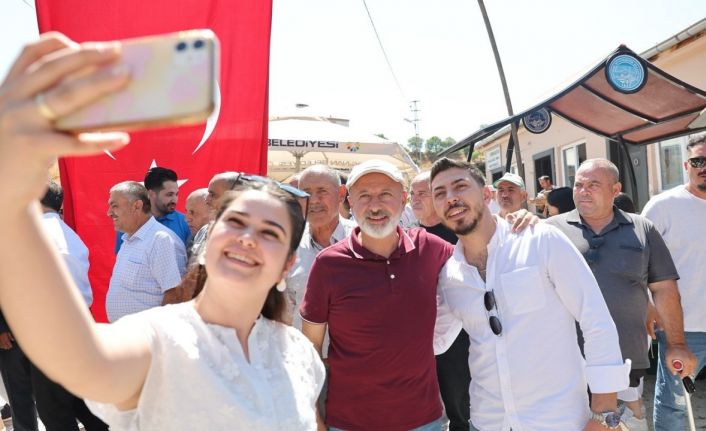 Başkan Çolakbayrakdar: "Birlik ve beraberliğimiz daim olsun"