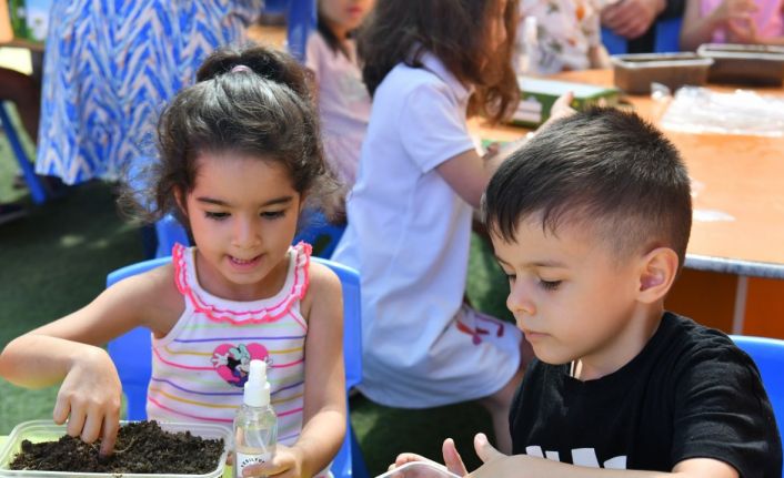 Başkan Geçit, "Toprağa dokunan her çocuk, geleceğe umut olur"