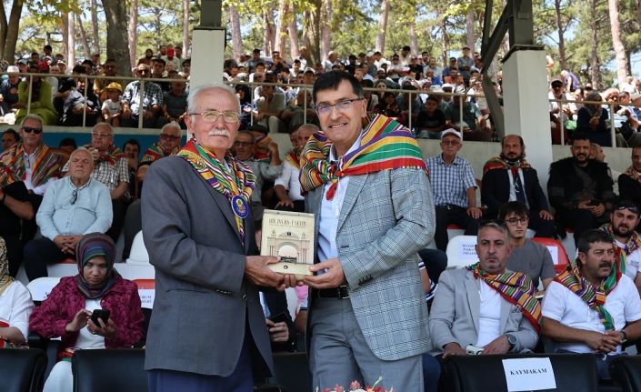 Başkan Kahveci: "Ata sporumuz yağlı güreşleri yaşatacağız"