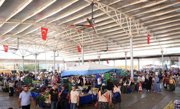 Başkan Kaya’dan Cuma Pazarı’na serinleten dokunuş