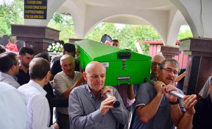 Başkan Kul, kardeşini toprağa verdi