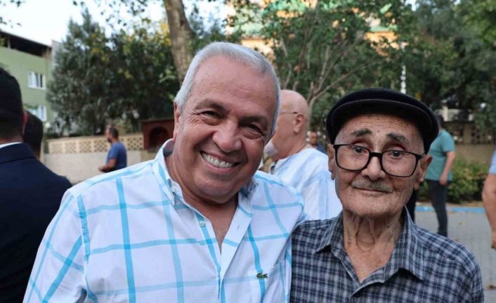 Başkan Şadi Özdemir, Akçalar Mahallesi’nde vatandaşlarla buluştu