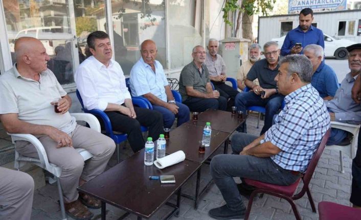 Başkan Tutdere, Erdem Caddesi esnafıyla kahvaltıda buluştu