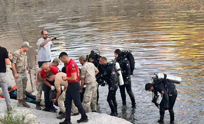 Batman Çayı’nda akıntıya kapılan genç hayatını kaybetti