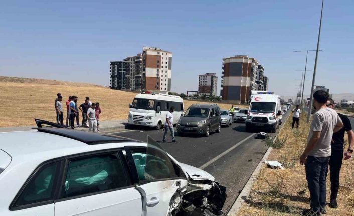 Batman’da zincirleme kaza: 2 yaralı