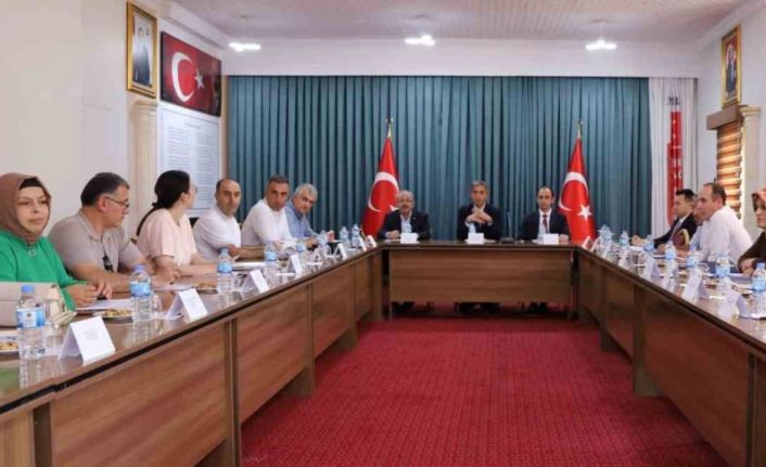 Bayburt’ta ’Mesleki ve Teknik Eğitim Okul Yönetim Kurulu’ toplantısı yapıldı