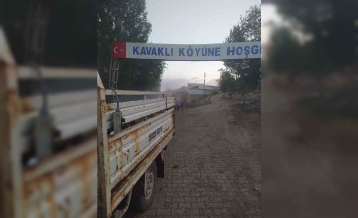 Bayburt’un köylerinde sinek ve haşerelere karşı ilaçlama çalışması başlatıldı