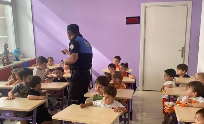 Bilecik polisi miniklerle buluştu