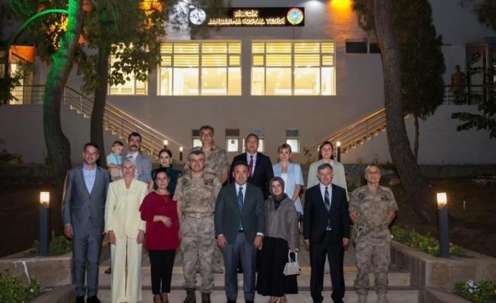 Bilecik’te komutanlara veda yemeği düzenlendi