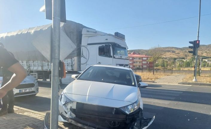 Bingöl’de trafik kazası: 1 yaralı